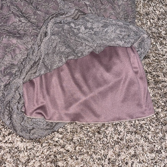 Tobi Vijo Couture Lady Lace Dusty Plum Dress - Picture 5 of 6